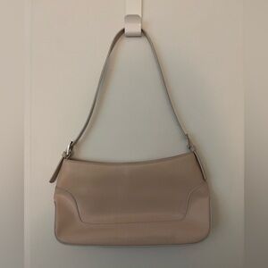 Vintage Annex by Casual Corner Half Moon Faux Leather Shoulder Pink Purse